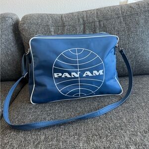 Vintage 60s/70s Pan Am Bag